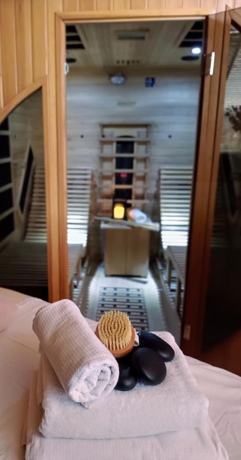 Guest House Sherpa Moravská Třebová エクステリア 写真